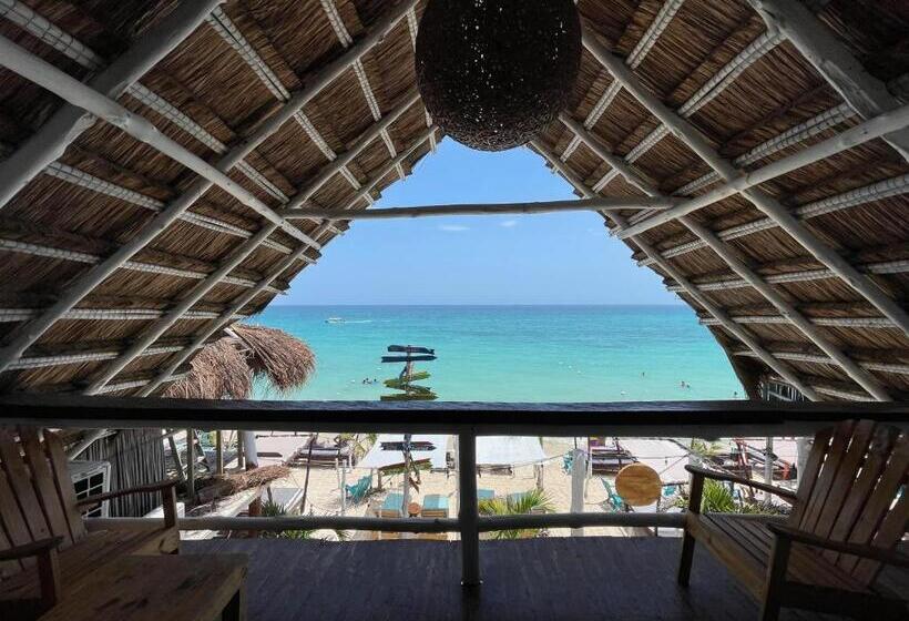 Люкс Кровать Кинг, Nena Beach Club &