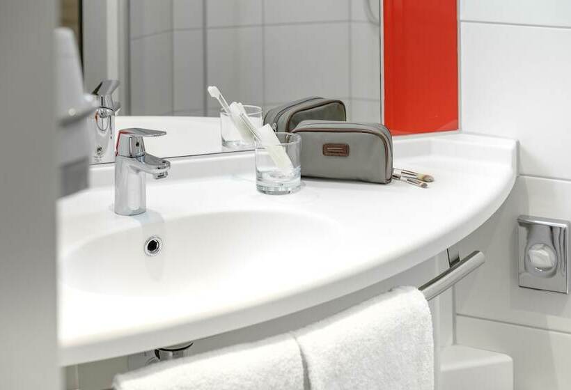 Номер Стандарт, Ibis Landshut City