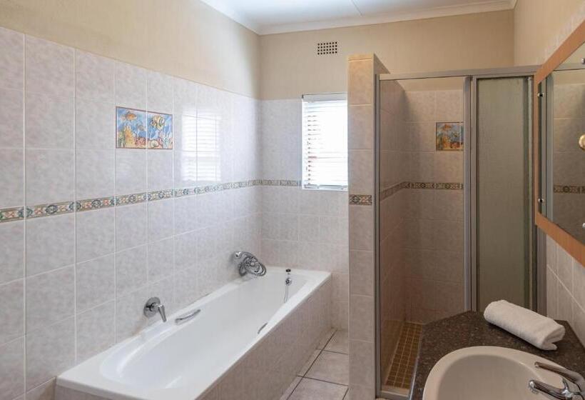 Номер Стандарт, Antiqua Guest House