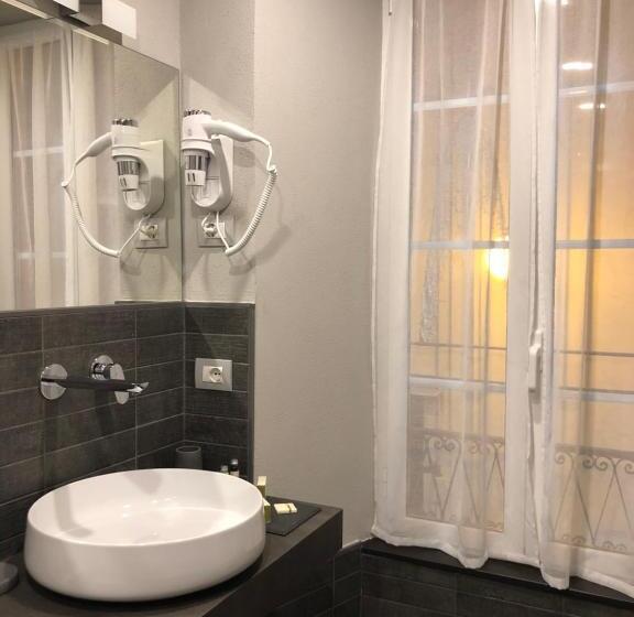 Номер Стандарт Трехместный, Locanda San Tomaso Affittacamere