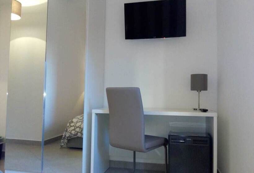 اتاق استاندارد, Minerva Guest House