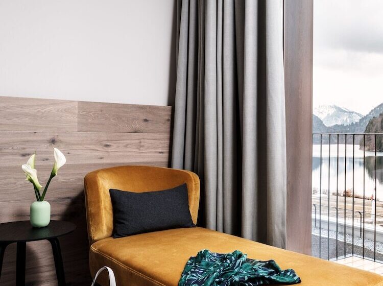 Номер Deluxe, Ameron Neuschwanstein Alpsee Resort & Spa
