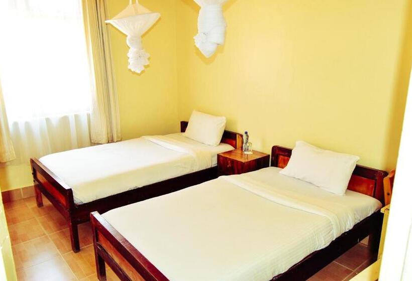 اتاق استاندارد, Wagon Wheel Hotel Eldoret