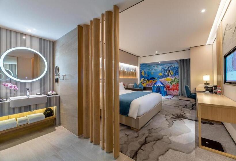 디럭스 룸 킹사이즈 침대, Mercure Chengdu Huapaifang