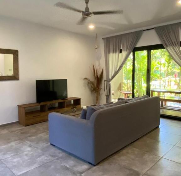سوییت, Panacea Condo Tulum