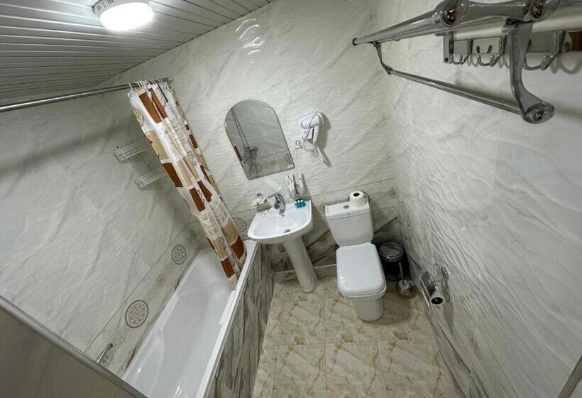 Номер Стандарт Трехместный, Emirs Garden Residence