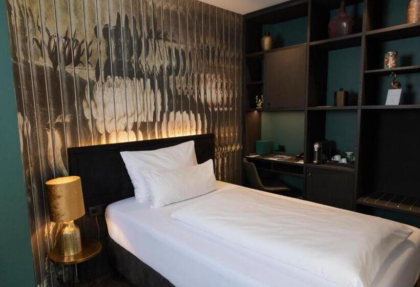标准单人间, Aiola Living Graz