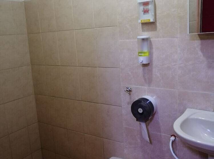 اتاق استاندارد, Gran Copacabana Hostal