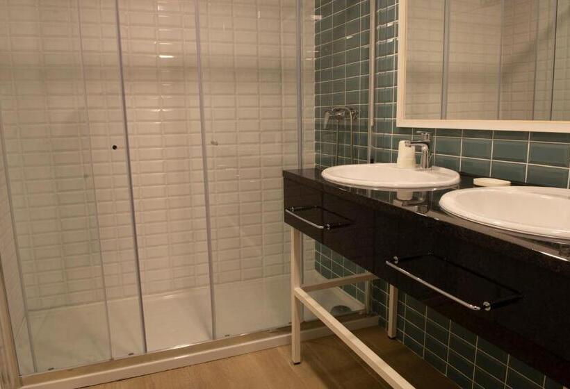 Четырехместный Номер Стандарт, In Barcelos Hostel & Guest House