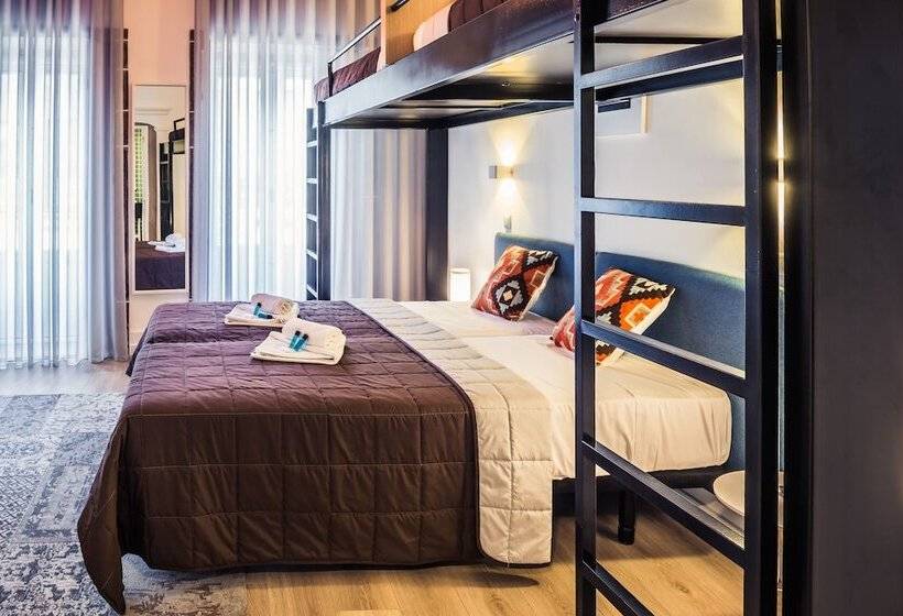 Четырехместный Номер Стандарт, In Barcelos Hostel & Guest House