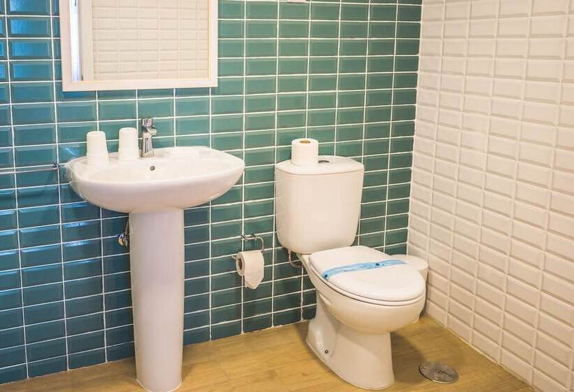 Номер Стандарт Трехместный, In Barcelos Hostel & Guest House