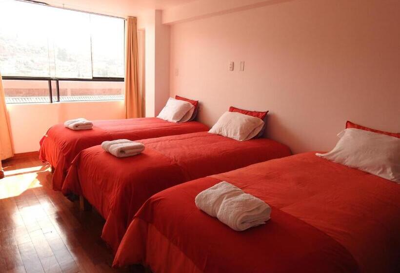 דירת שלושה חדרים, Mayte Apartment