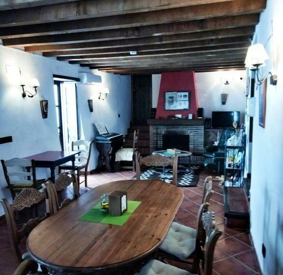 Полулюкс Одноместный с Террасой, B&b The Lost Village El Acebuchal