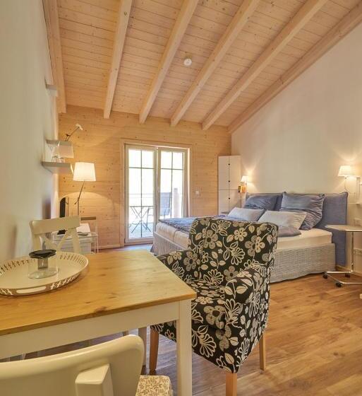 Полулюкс с Балконом, Alb Appartements