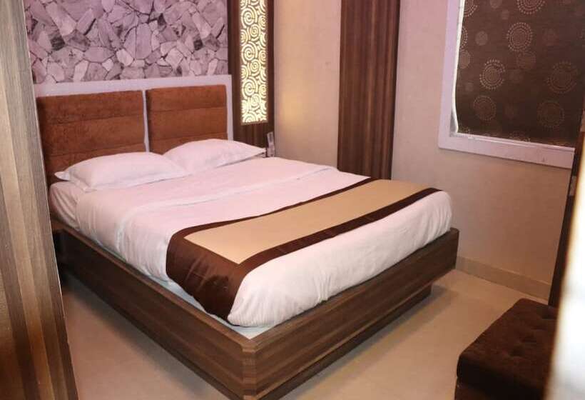 Quarto Deluxe, Angina
