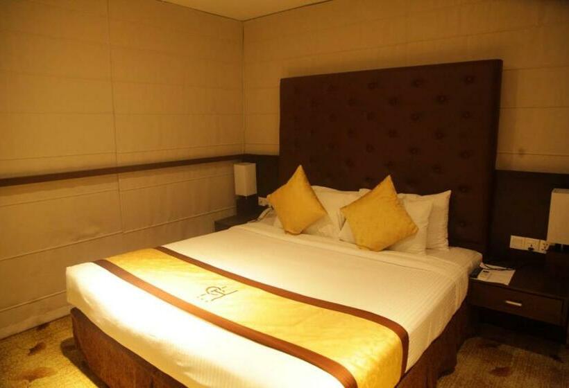 Номер Deluxe, City Hotel Colombo 02