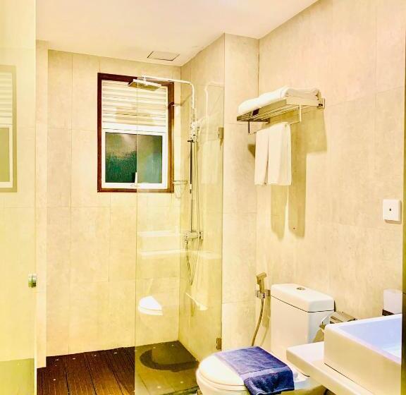 Семейный Номер, City Hotel Colombo 02