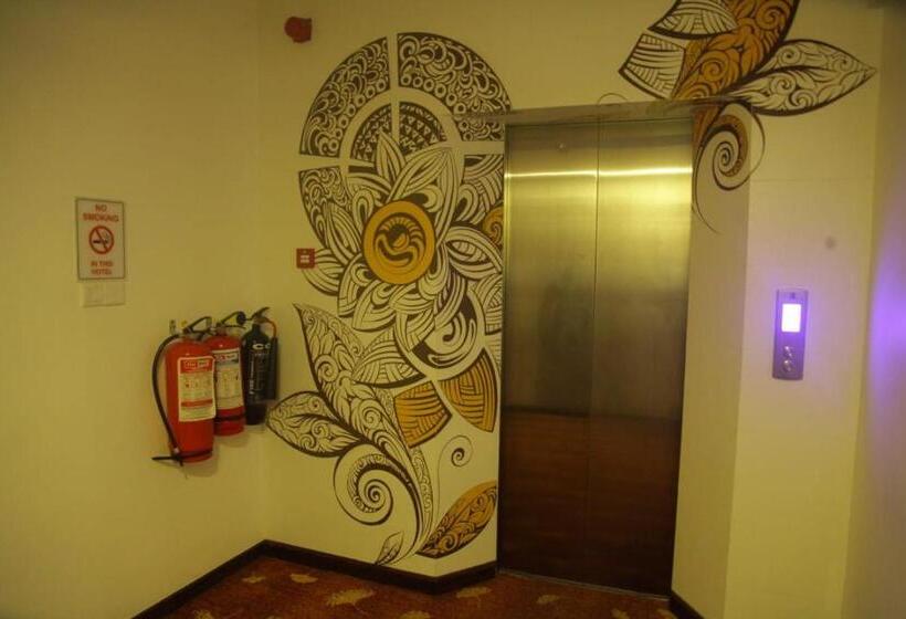 Номер Стандарт, City Hotel Colombo 02