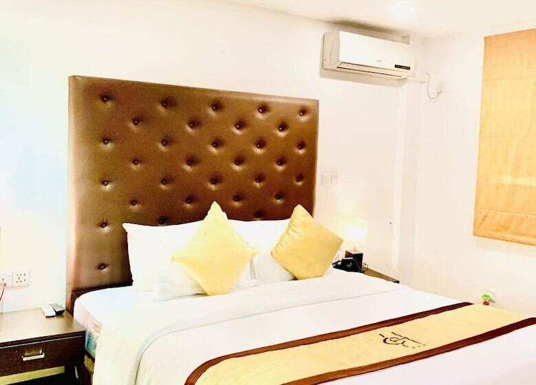 Номер Deluxe, City Hotel Colombo 02