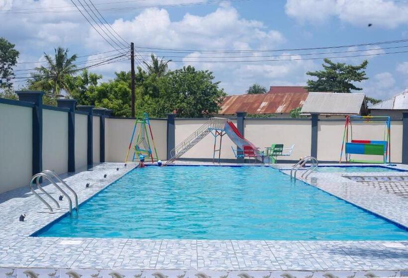اتاق لوکس خانوادگی, Chibuba Airport Accommodation