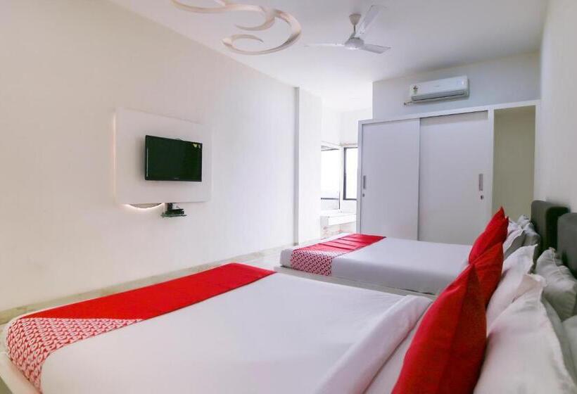 اتاق لوکس, Capital O 15635 Elite Rooms & Banquet