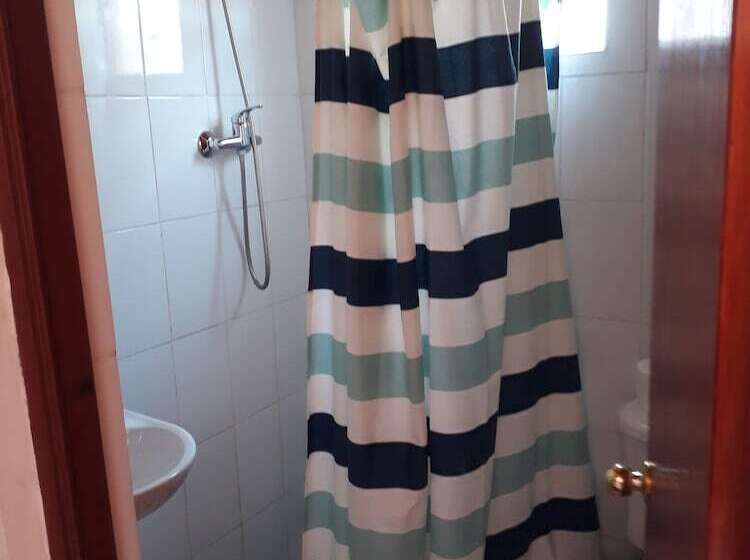 标准间, Hostal Open House