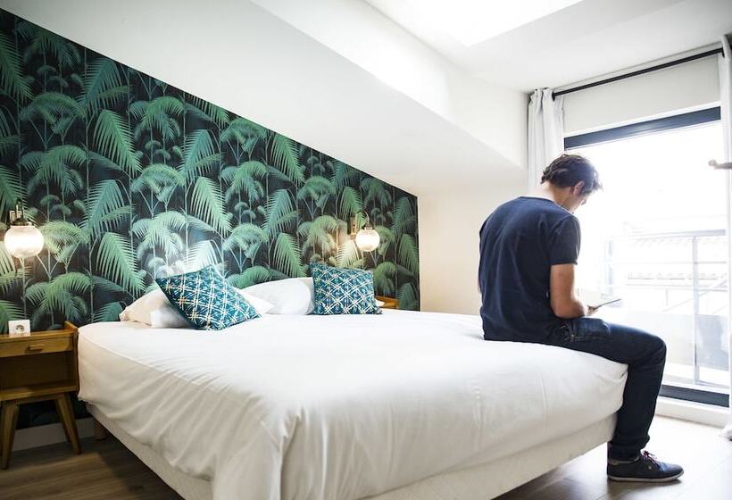 اتاق استاندارد, Georges Hostel & Café