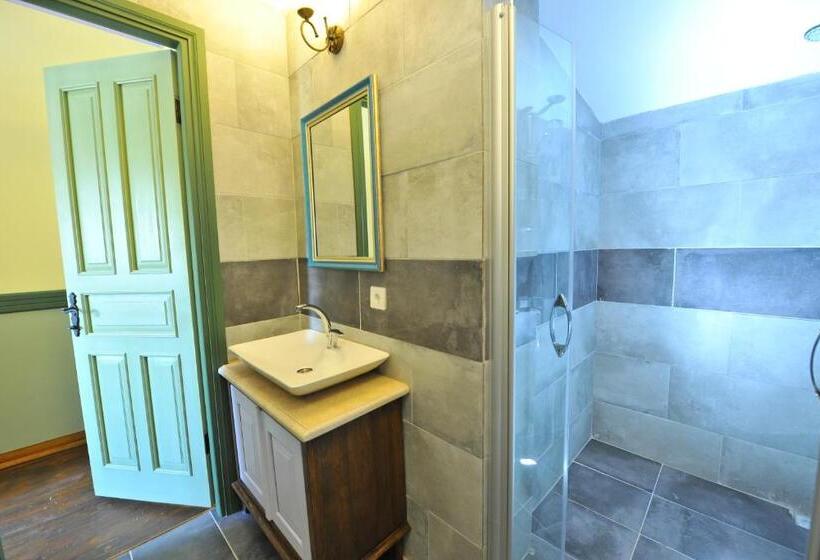 Номер Стандарт, Petrino Gökçeada Hotel&kitchen