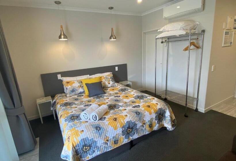 Студио Стандарт Кровать Кинг, Bigsky Motels