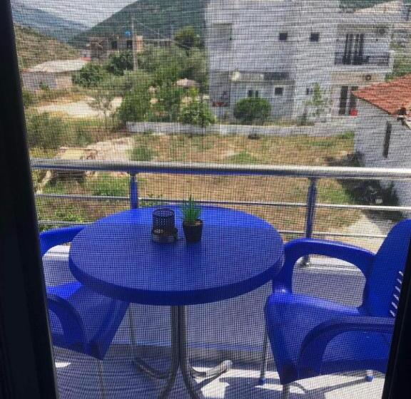 Standard studio with lake view, Villa Soni Oruci