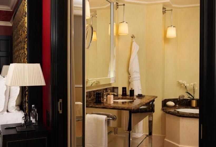 Junior Suite, L Oscar London