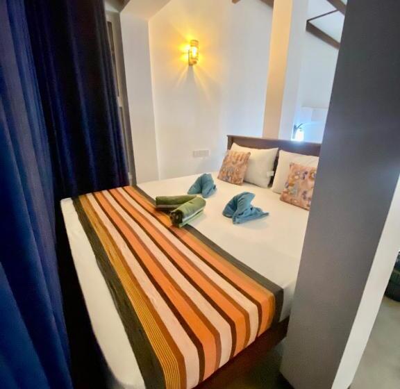 اتاق خانوادگی با چشم‌انداز دریا, Indika Beach Villa
