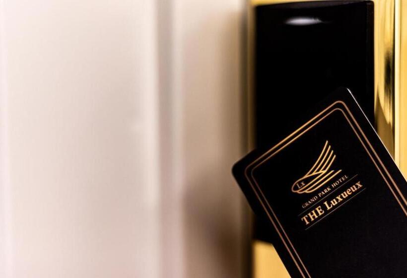 Номер Deluxe, Grand Park Hotel The Luxueux Minami Kashiwa