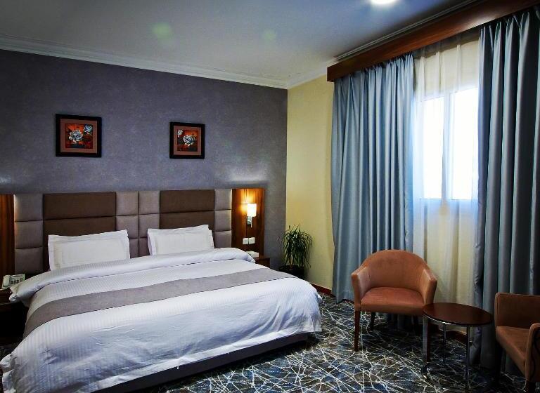 Junior Suite, Delights Inn   Green Oasis