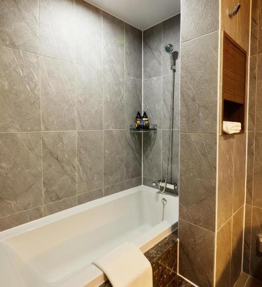 Полулюкс, Pyeongchang Ramada Hotel & Suite By Wyndham