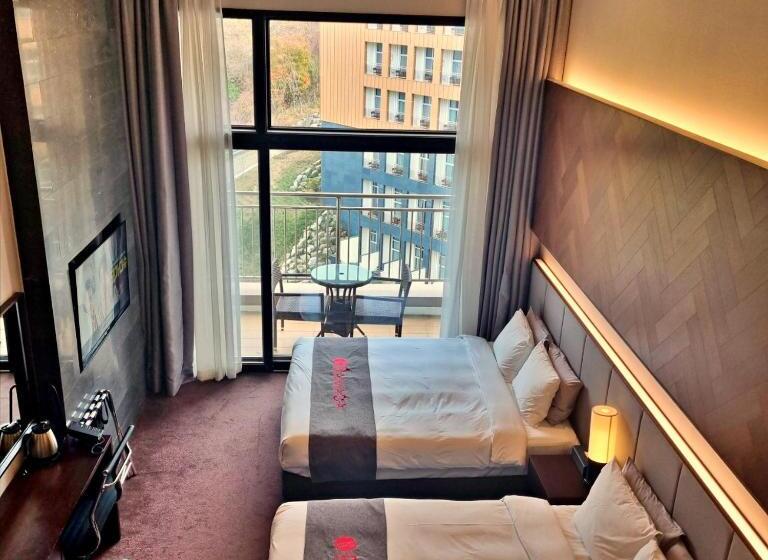 جناح جونيور, Pyeongchang Ramada Hotel & Suite By Wyndham