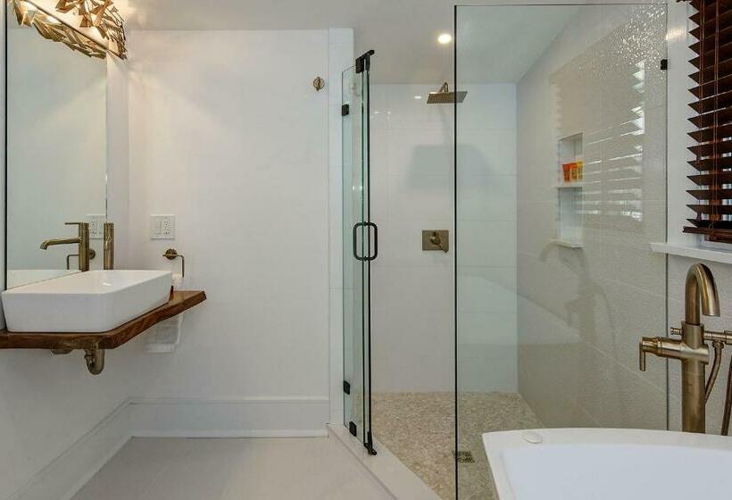 Quarto Deluxe Cama King, Casablanca