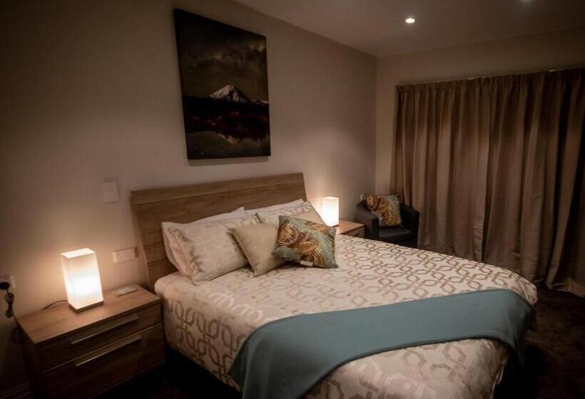 Номер Стандартный Кровать Куин, Two Rivers Ohakune