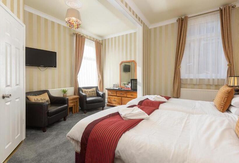 Номер Superior, Adelaide Lodge   Town Centre   Opposite Winter Gardens