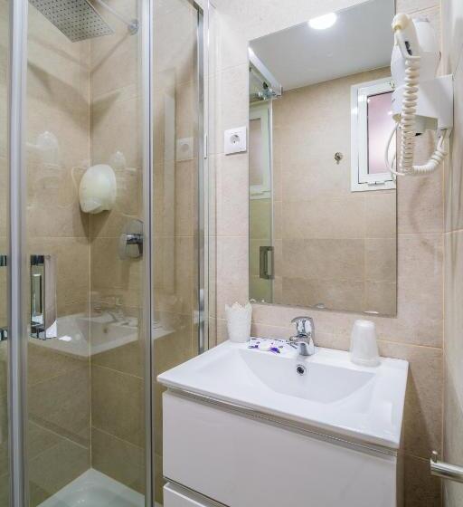 اتاق استاندارد, Urban Rooms B&r