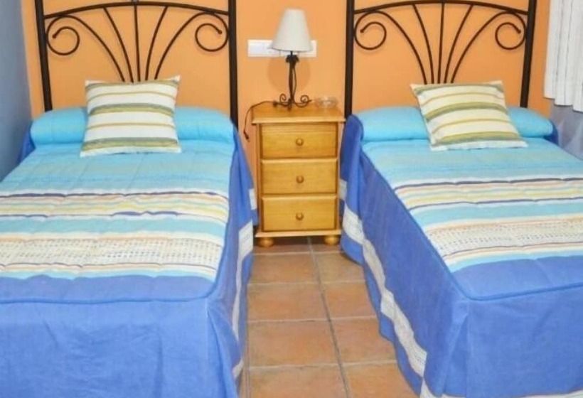 Номер Стандарт, Hostal Restaurante El Parador