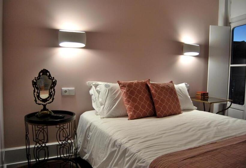 اتاق لوکس با چشم‌انداز شهر, Guest House Santa Clara