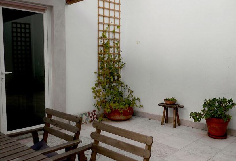 Апартаменты 2 Спальни, Cacilhas Guest Apartments