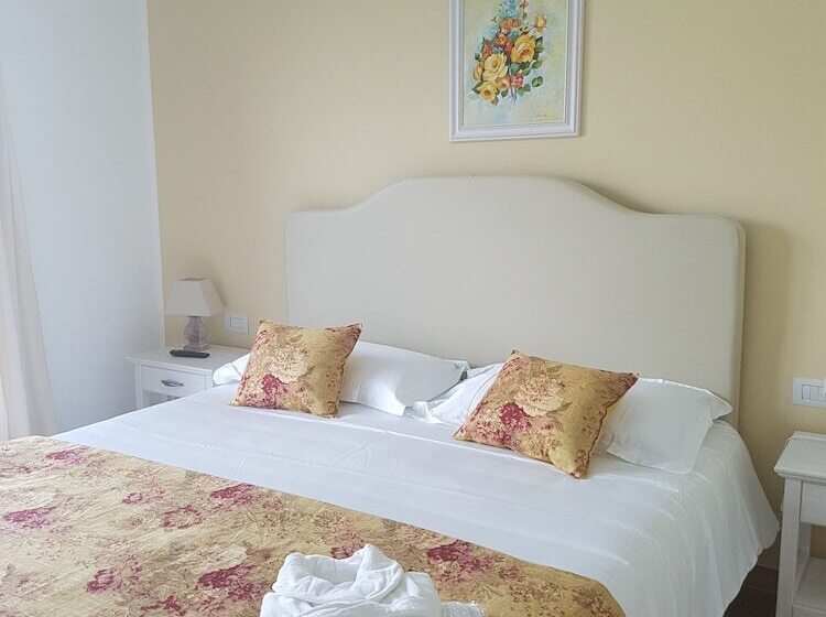 Номер Deluxe с Балконом, Foresteria Villa Margherita