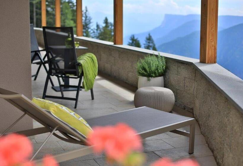 آپارتمان 1 خوابه با چشم‌انداز, Familyparadies Gamplalm