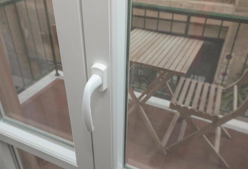 اتاق استاندارد سه نفره, Le Mura Room&breakfast