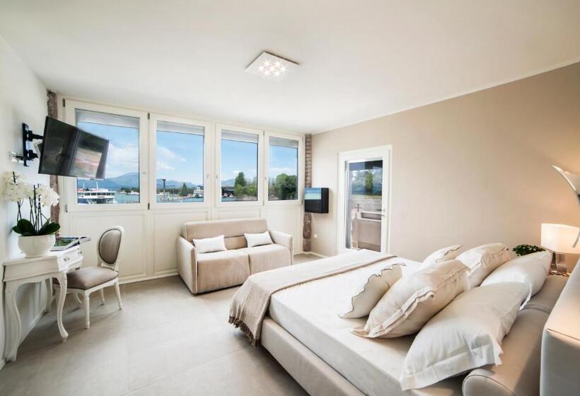 Номер Стандарт Вид на Озеро, Riviera Carducci Rooms