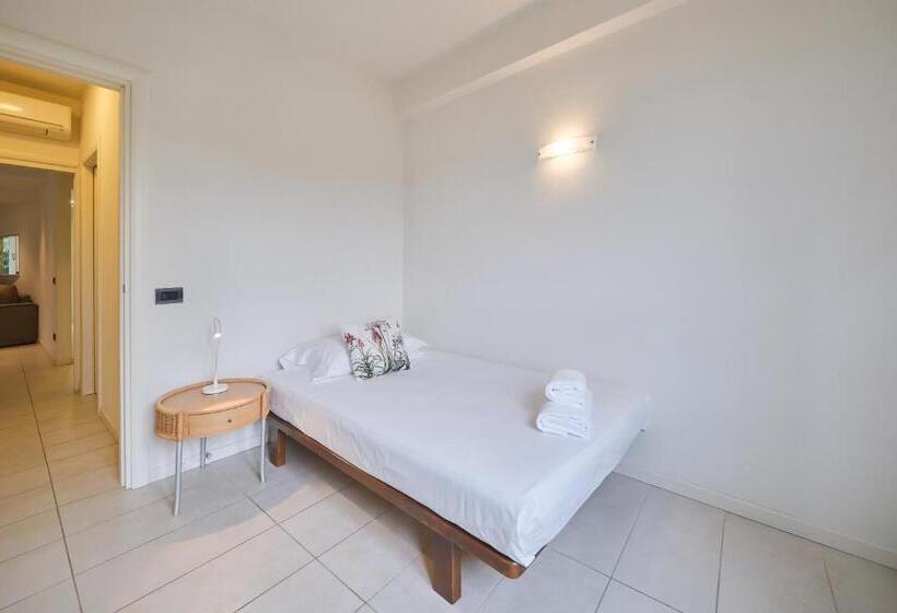 آپارتمان 1 خوابه با چشم‌انداز, Front Lake Apartment Bardolino