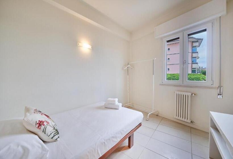 آپارتمان 1 خوابه با چشم‌انداز, Front Lake Apartment Bardolino