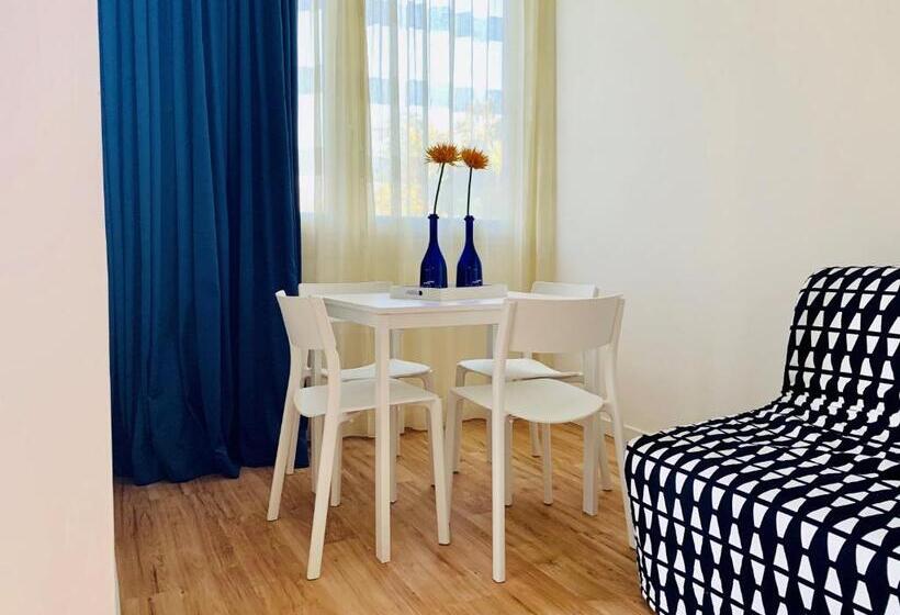 1 Bedroom Apartment Lake View, Front Lake Apartment Bardolino